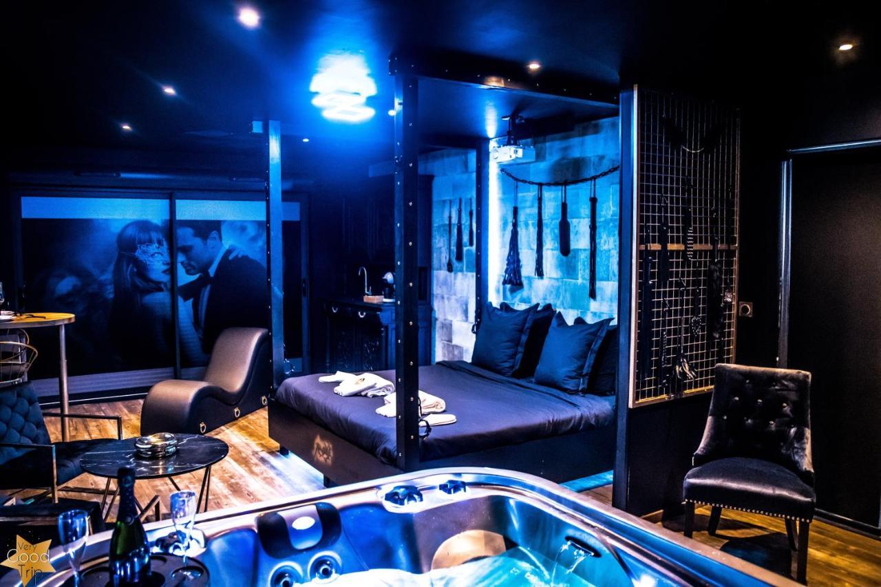 Loveroom Very Good Trip Chambre Avec Jacuzzi Privatif Staple Buitenkant foto
