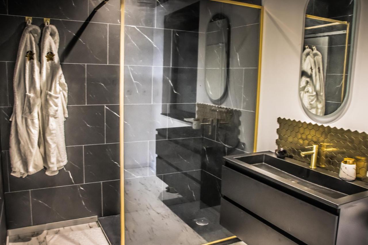 Loveroom Very Good Trip Chambre Avec Jacuzzi Privatif Staple Buitenkant foto